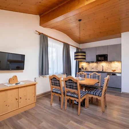Apartament Denise *