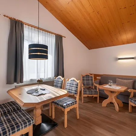 Apartament Denise Fügen